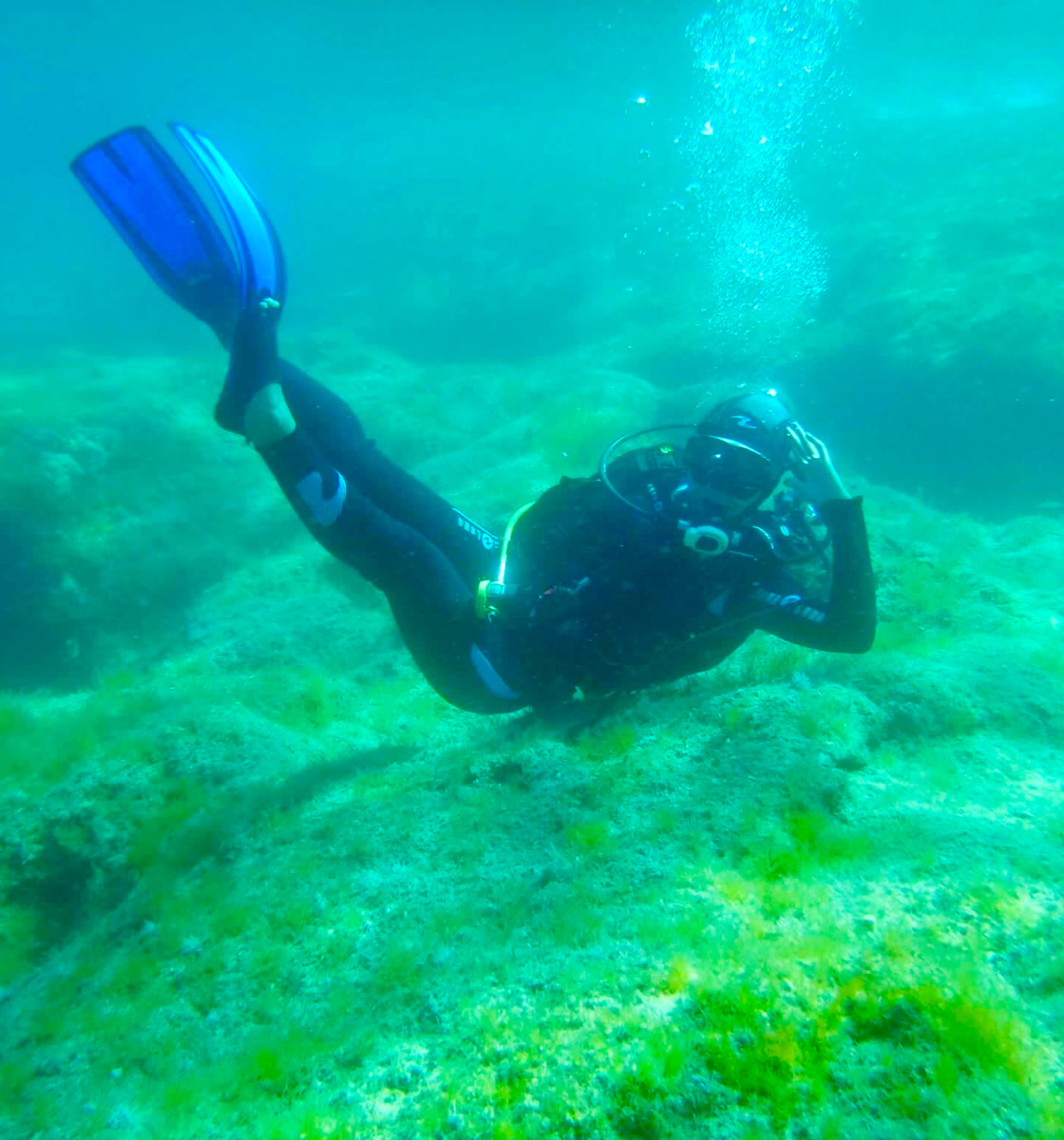 Julia scuba diving